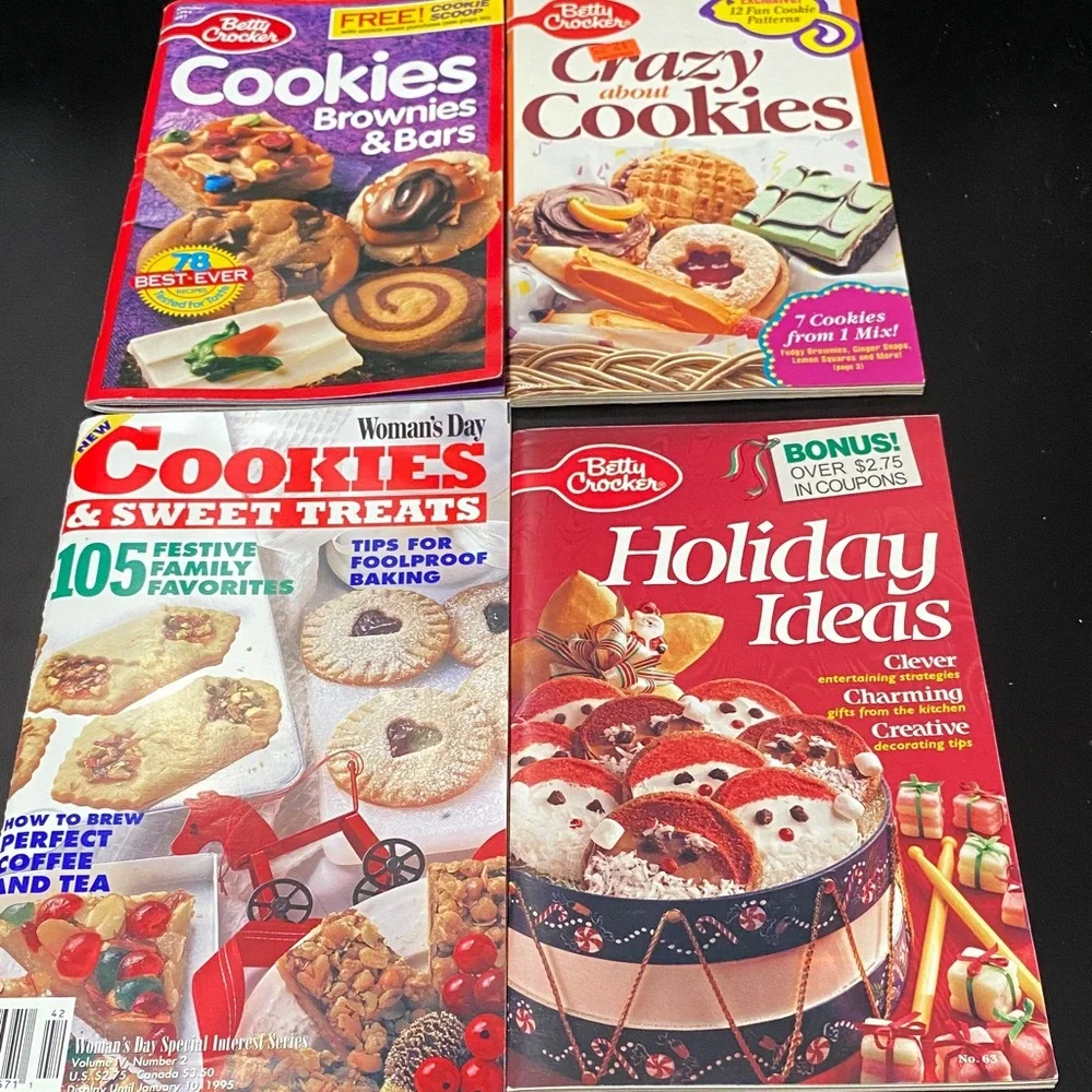 Betty Crocker Holiday and Cookie Recipe Collection